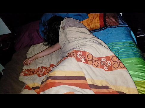 ❤️ Beau-fils réprimandant sa jeune belle-mère pendant qu'elle dort. ❤❌ Porno at fr.pornoreino-com.ru ❌️